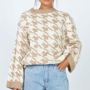 Princess Polly Beige and White Houndstooth Sweater